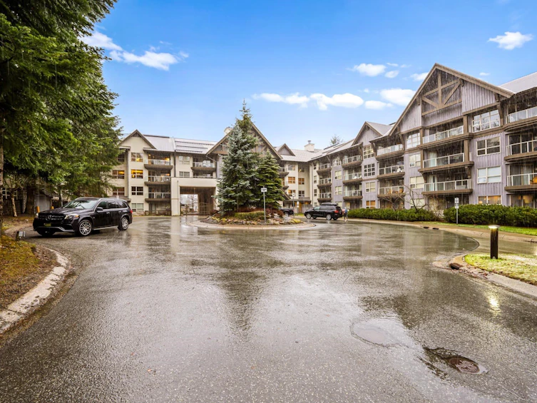 202-4800 Spearhead Drive, Whistler, BC, V8E 1G1 - 35