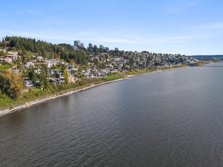 14420 Marine Drive, Surrey, BC, V4B 1B3 - 40