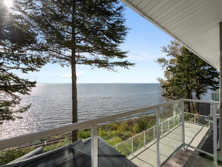 14420 Marine Drive, Surrey, BC, V4B 1B3 - 13