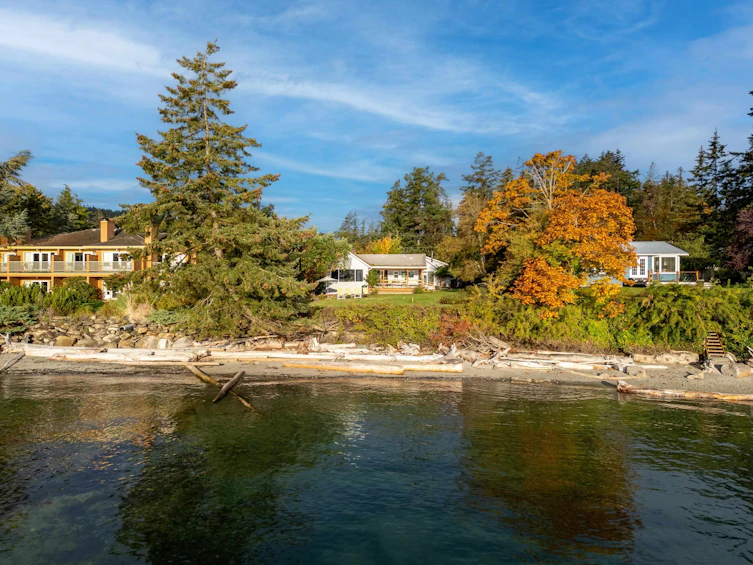 105 Madrona Road, Galiano Island, BC, V0N 1P0 - 11