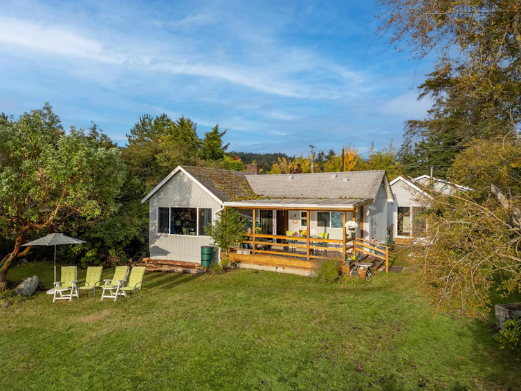 105 Madrona Road, Galiano Island, BC, V0N 1P0 - 12