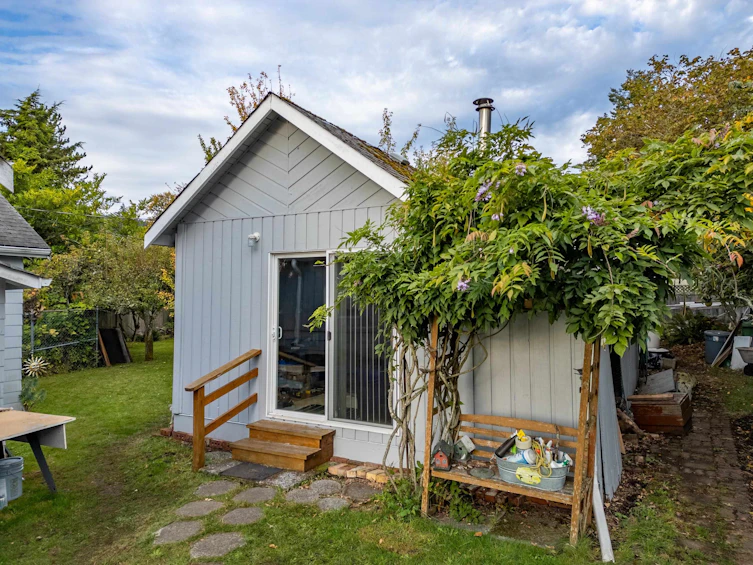 105 Madrona Road, Galiano Island, BC, V0N 1P0 - 15