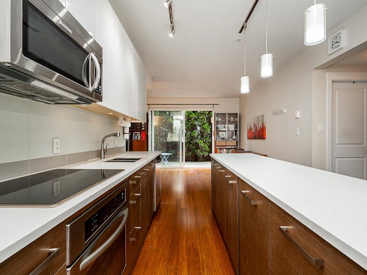 3088 Laurel Street, Vancouver, BC, V5Z 3T5 - 6