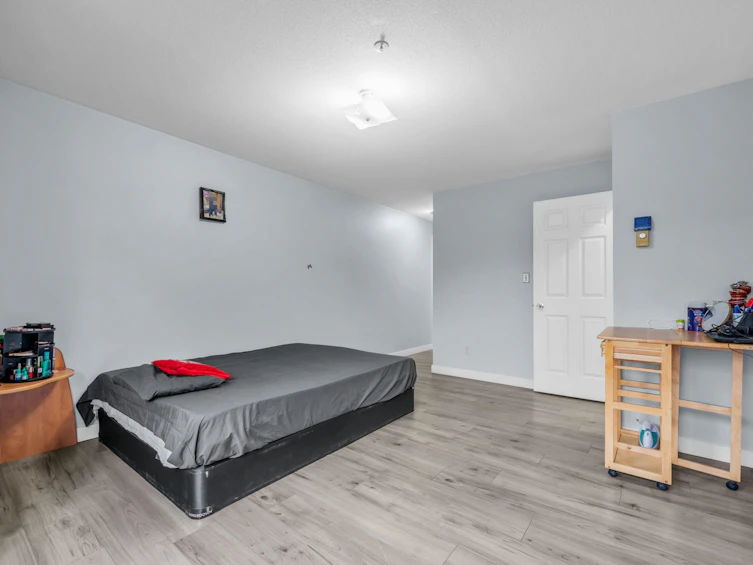 203-5377 201a Street, Langley, BC, V3A 1S7 - 8