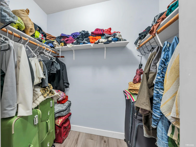 203-5377 201a Street, Langley, BC, V3A 1S7 - 9