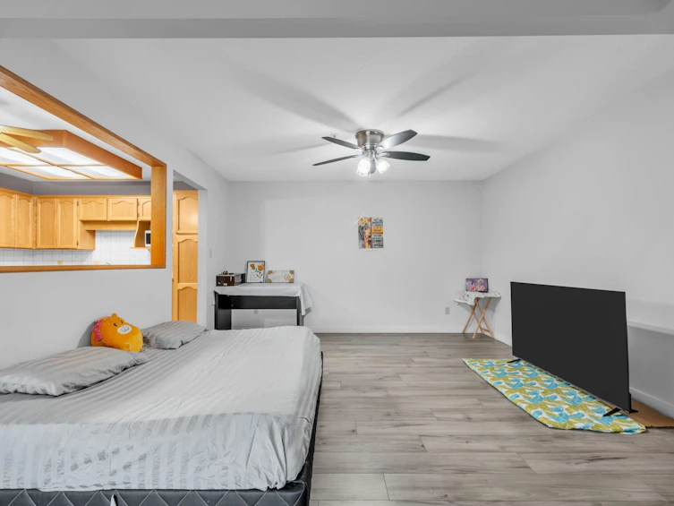 203-5377 201a Street, Langley, BC, V3A 1S7 - 21