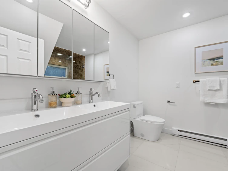 4254 Caddy Road, North Vancouver, BC, V7G 1B7 - 20