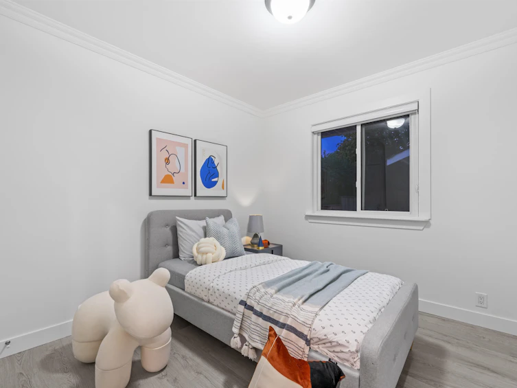 4254 Caddy Road, North Vancouver, BC, V7G 1B7 - 27