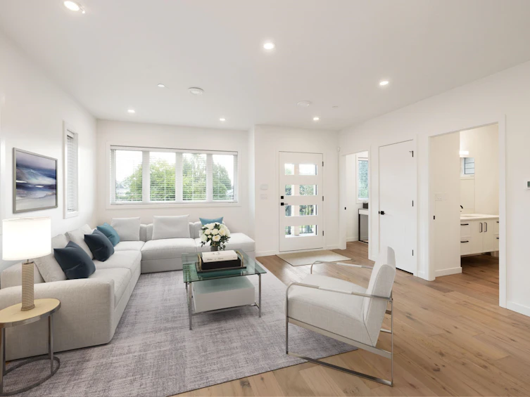 614 E 9th Street, North Vancouver, BC, V7L 2B7 - 4