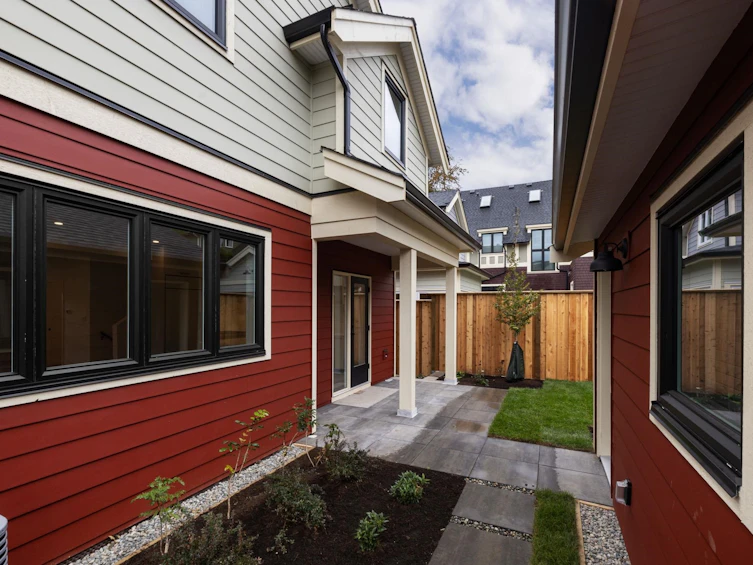 614 E 9th Street, North Vancouver, BC, V7L 2B7 - 24