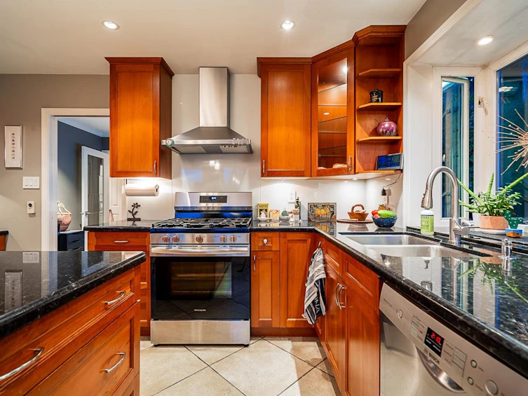 1358 E 14th Street, North Vancouver, BC, V7J 1K4 - 12