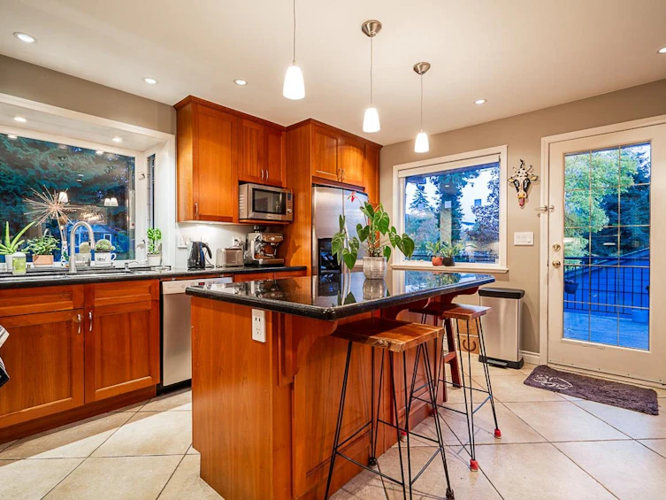 1358 E 14th Street, North Vancouver, BC, V7J 1K4 - 13