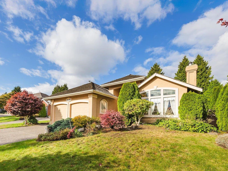 16181 10a Avenue, Surrey BC V4A 9R6