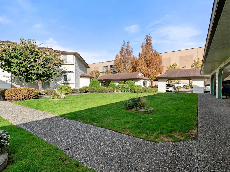 12 - 45640 Storey Avenue, Chilliwack BC V2R 3C5