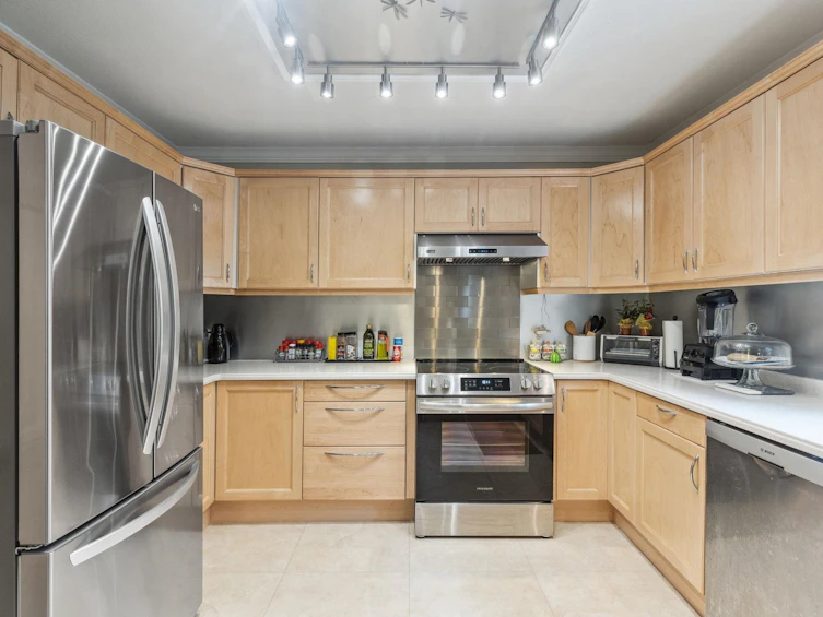 4231 Corless Road, Richmond, BC, V7C 1N1 - 10