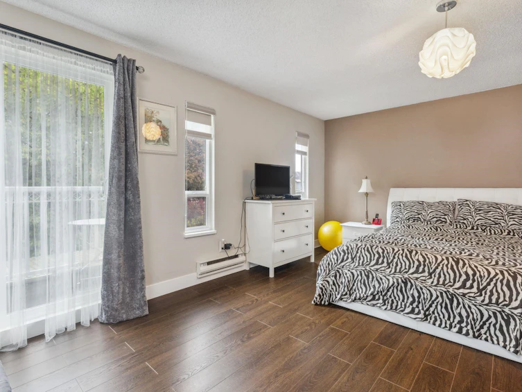 4231 Corless Road, Richmond, BC, V7C 1N1 - 12