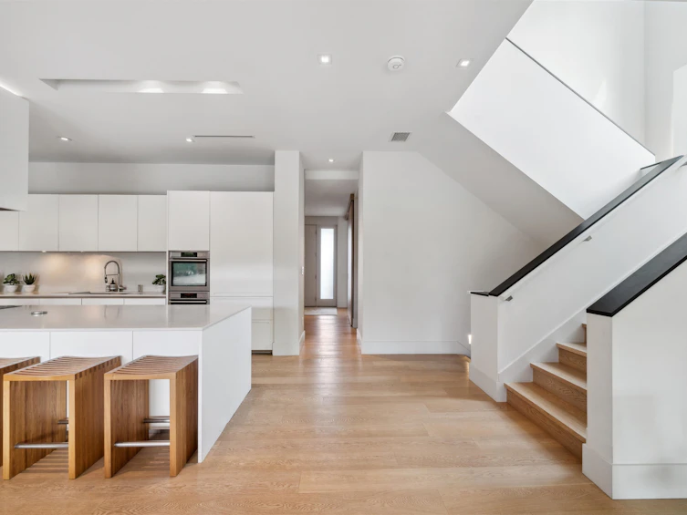 339 E 17th Street, North Vancouver, BC, V7L 2W1 - 9