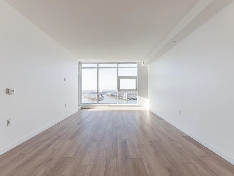 3301-680 Quayside Drive, New Westminster, BC, V3M 0P2 - 3