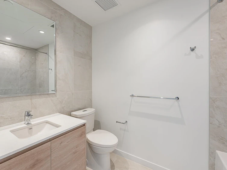 3301-680 Quayside Drive, New Westminster, BC, V3M 0P2 - 16