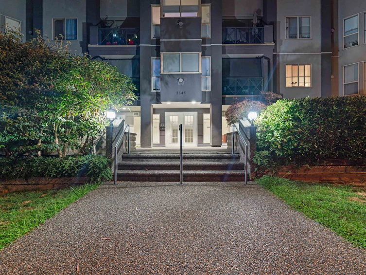 305-2345 Central Avenue, Port Coquitlam, BC, V3C 1V9 - 35