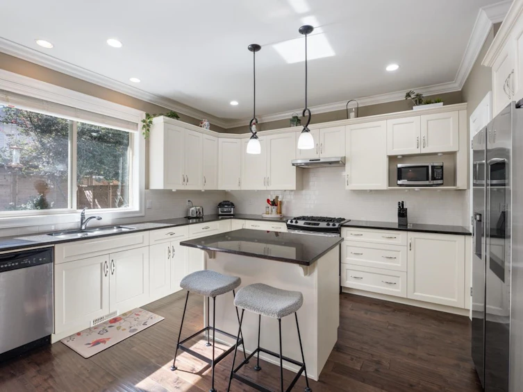 14874 34a Avenue, Surrey, BC, V4P 0B7 - 9