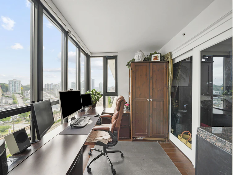 1808-1 Renaissance Square, New Westminster, BC, V3M 0B6 - 12