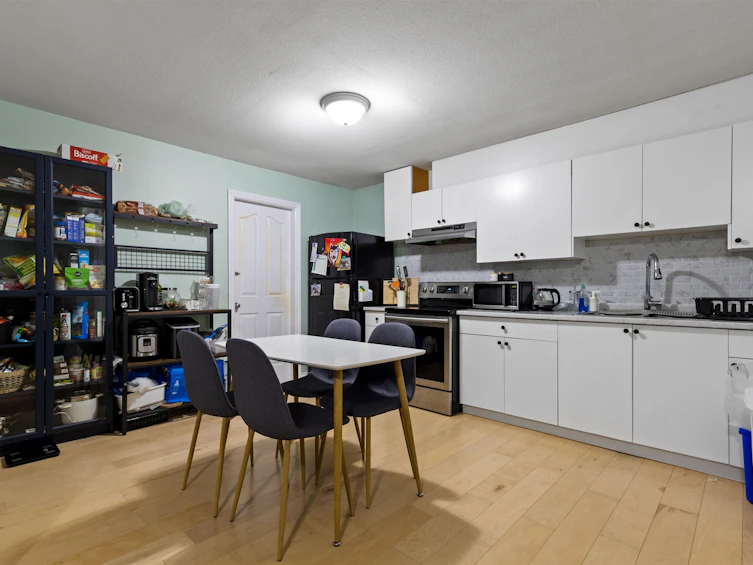 6789 150 Street, Surrey, BC, V3S 3J1 - 32