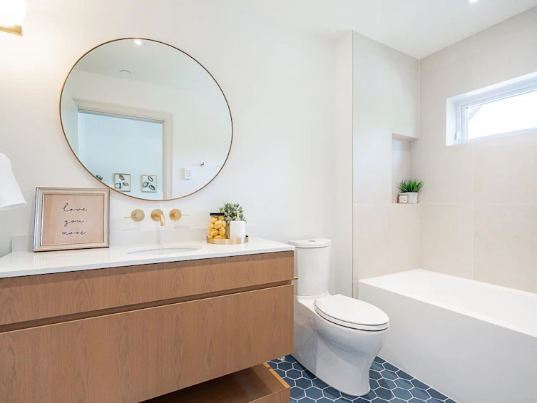 1-2403 W 37th Avenue, Vancouver, BC, V6M 1P4 - 29