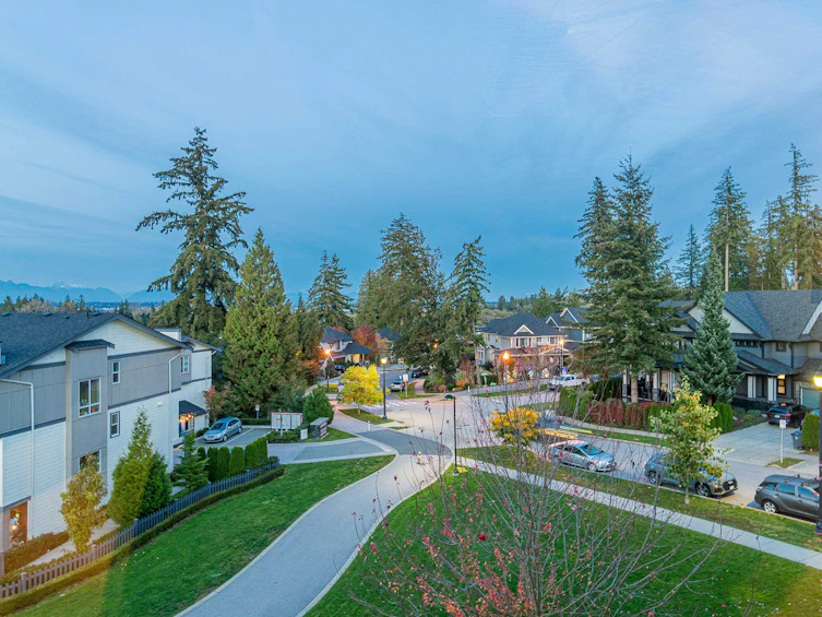 2-15633 Mountain View Drive, Surrey, BC, V3Z 0W8