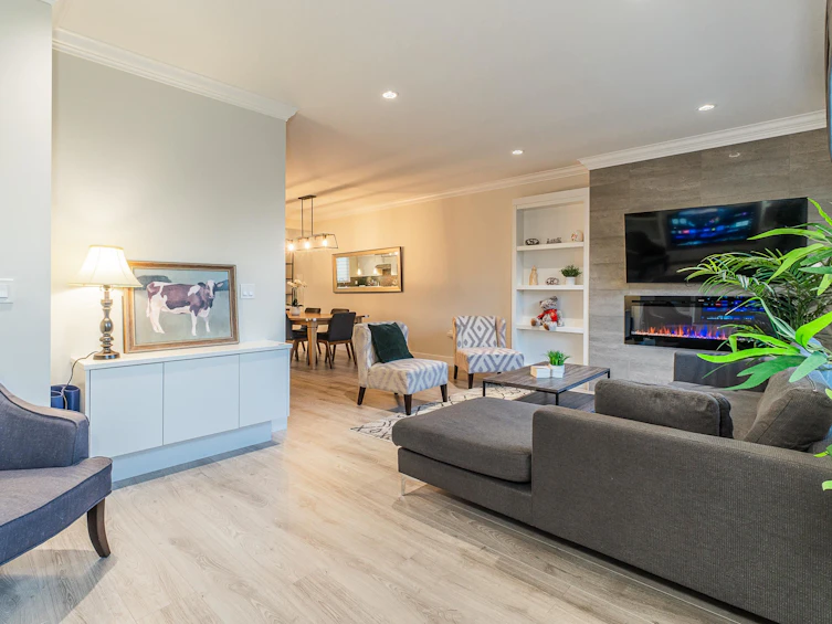 2-15633 Mountain View Drive, Surrey, BC, V3Z 0W8 - 8