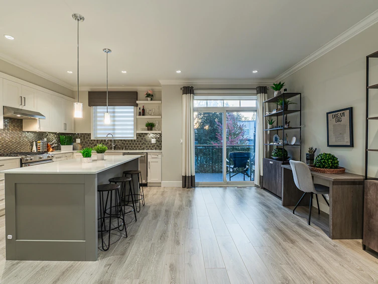 2-15633 Mountain View Drive, Surrey, BC, V3Z 0W8 - 12