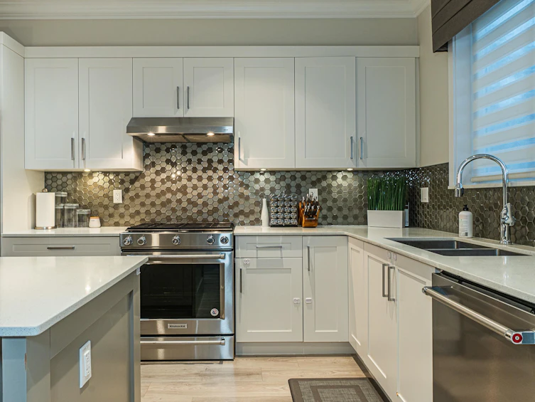 2-15633 Mountain View Drive, Surrey, BC, V3Z 0W8 - 17