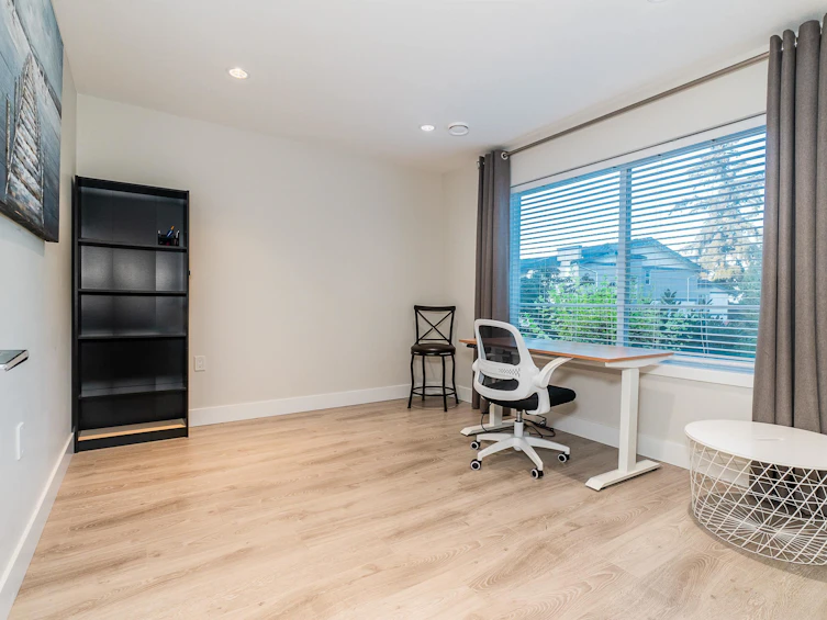 2-15633 Mountain View Drive, Surrey, BC, V3Z 0W8 - 30