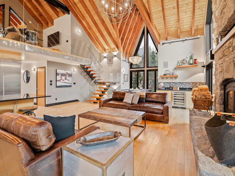 7098 Nesters Road, Whistler, BC, V8E 0E2 - 8