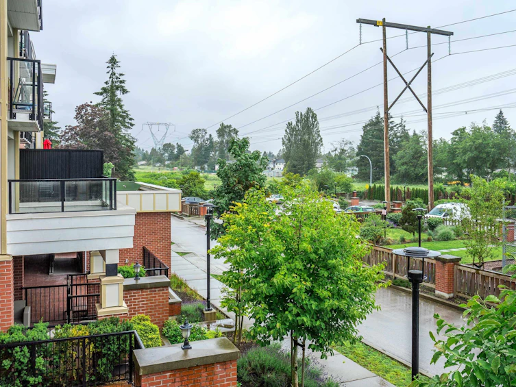 212-10688 140 Street, Surrey, BC, V3T 0M6 - 17