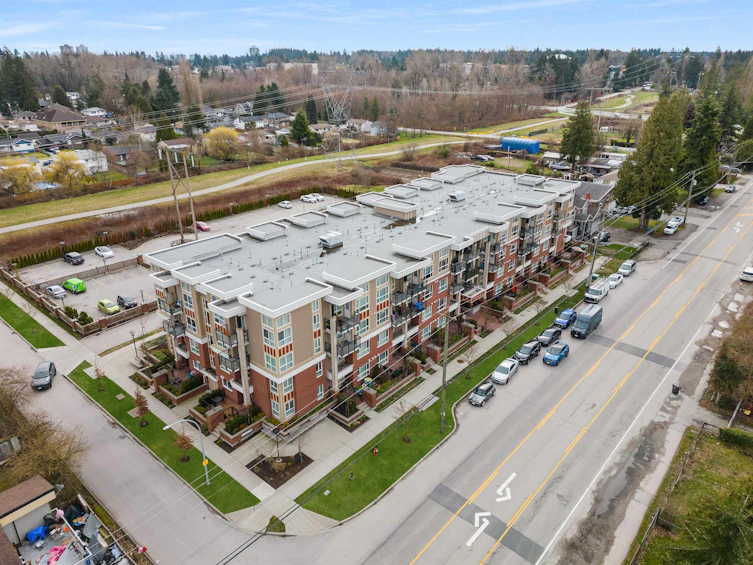 212-10688 140 Street, Surrey, BC, V3T 0M6 - 31