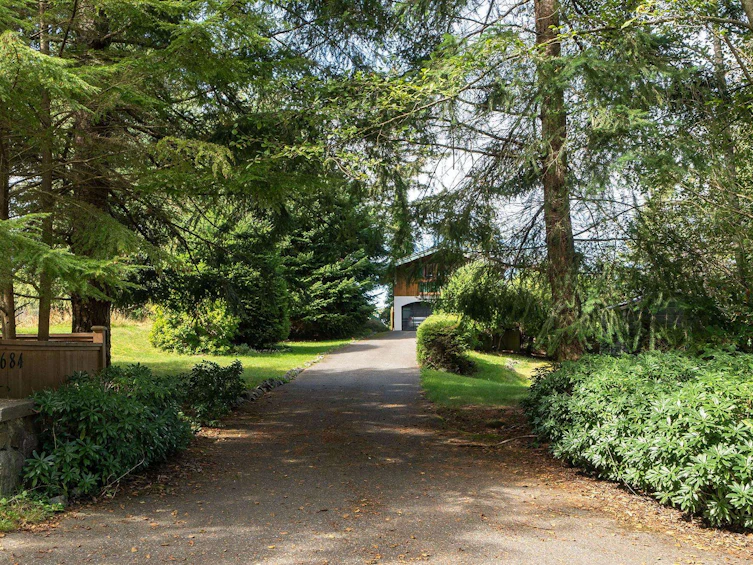 1684 Whitesails Drive, Bowen Island, BC, V0N 1G2 - 33