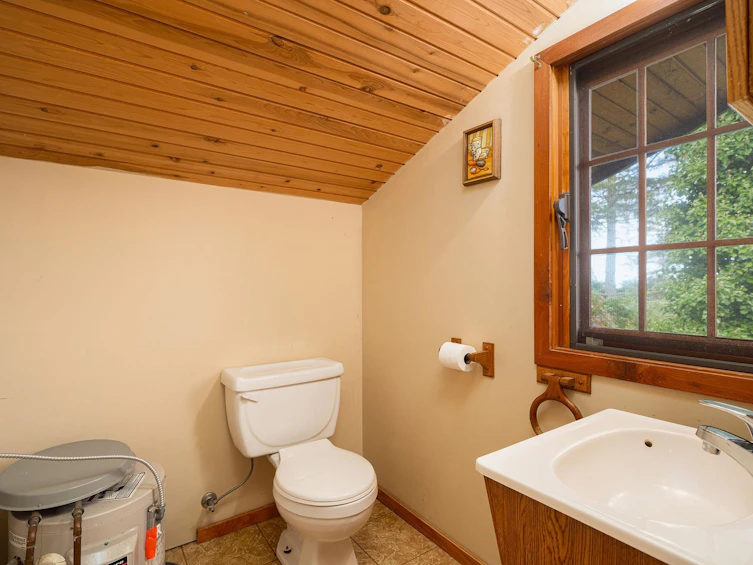 1684 Whitesails Drive, Bowen Island, BC, V0N 1G2 - 31