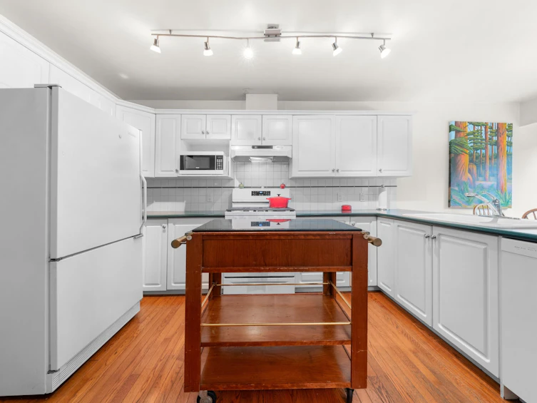 1635 Draycott Road, North Vancouver, BC, V7J 1W3 - 12