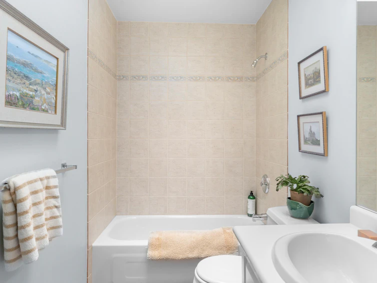 1635 Draycott Road, North Vancouver, BC, V7J 1W3 - 23