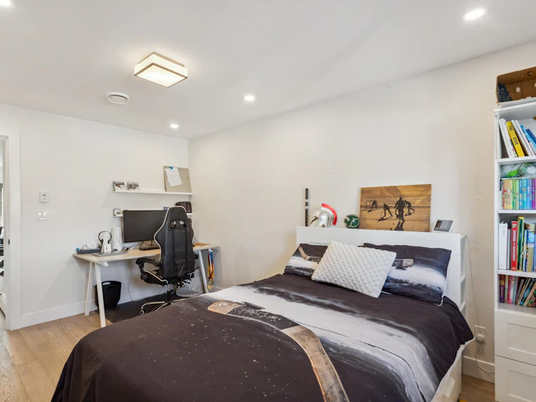 1219 E 29th Avenue, Vancouver, BC, V5V 2T1 - 21