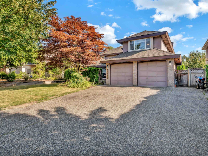 12322 63a Avenue, Surrey BC V3X 3H4