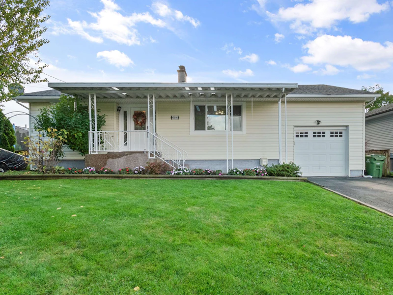 45896 Henley Avenue, Chilliwack BC V2P 3J7
