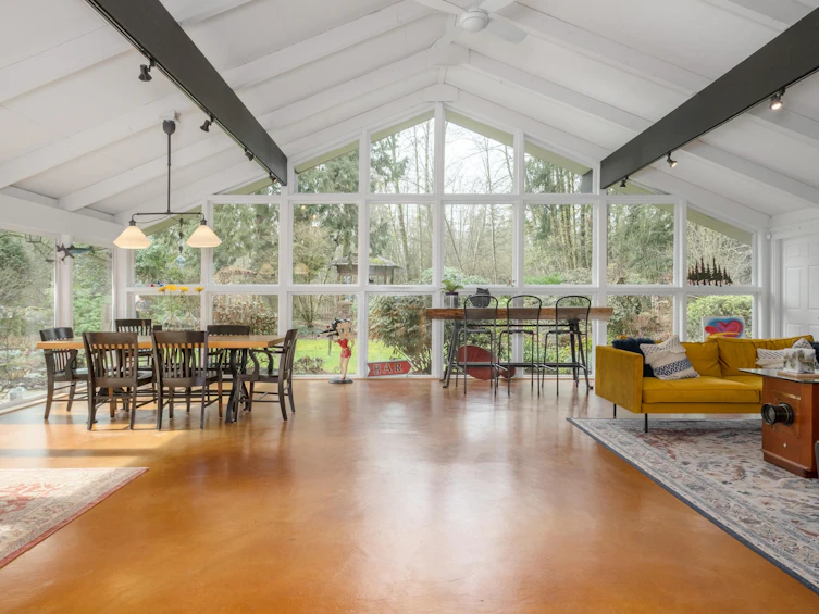 24000 Fern Crescent, Maple Ridge, BC, V4R 2R7 - 2