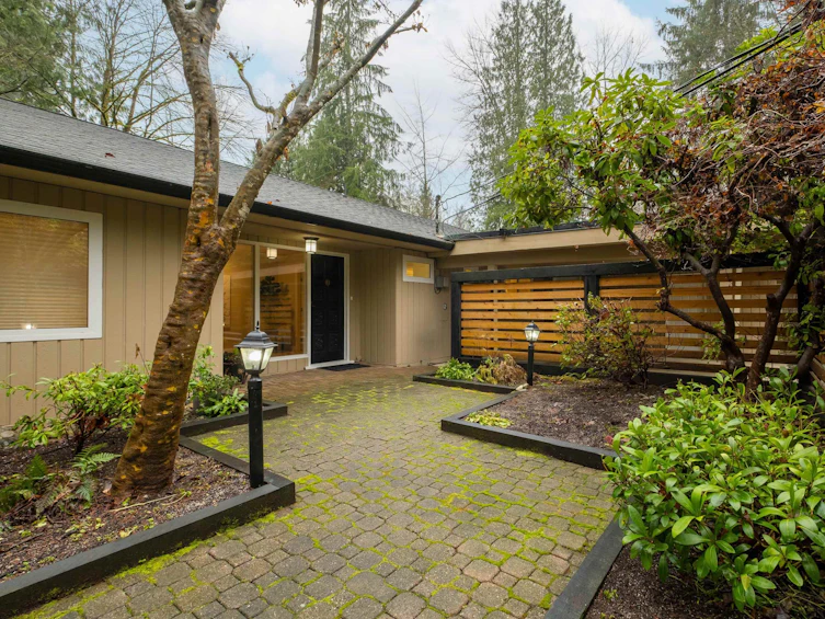 24000 Fern Crescent, Maple Ridge, BC, V4R 2R7 - 10