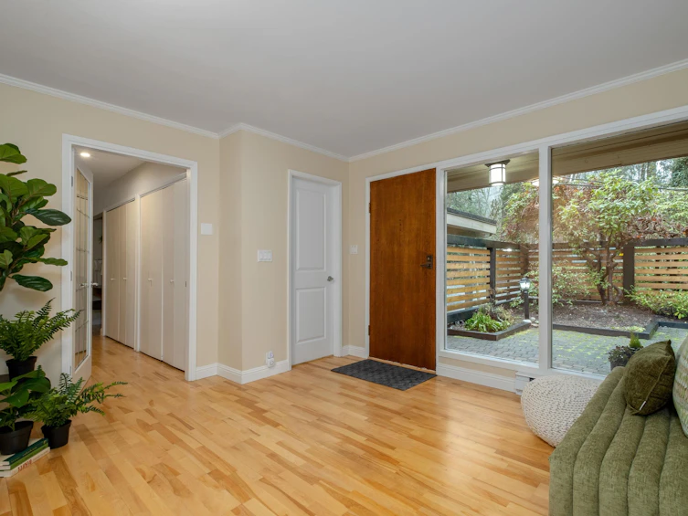 24000 Fern Crescent, Maple Ridge, BC, V4R 2R7 - 11