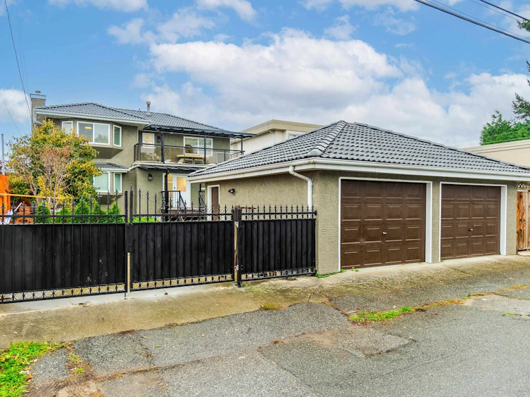 1748 E 55th Avenue, Vancouver, BC, V5P 1Z6 - 36