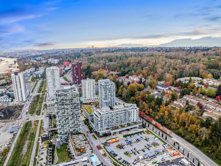 920-3557 Sawmill Crescent, Vancouver, BC, V5S 0E2 - 2