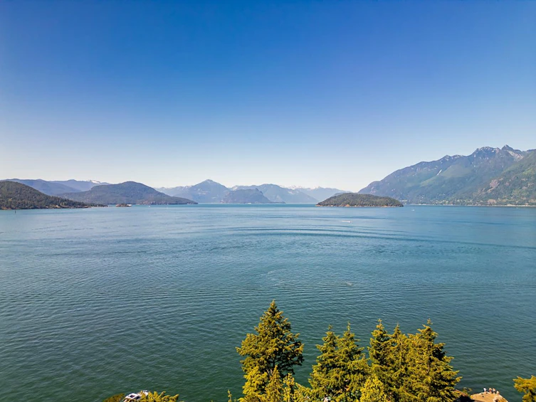 6935 Hycroft Road, West Vancouver, BC, V7W 2K6 - 11