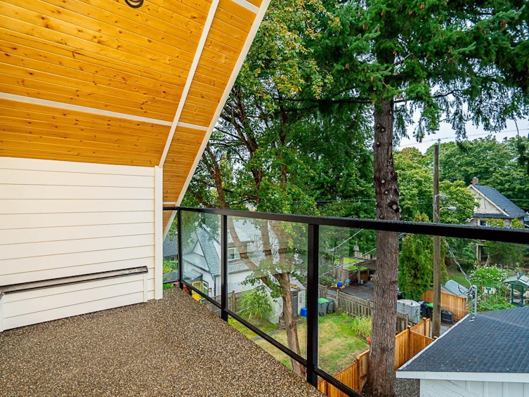 2-39 W 22nd Avenue, Vancouver, BC, V5Y 2E9 - 22